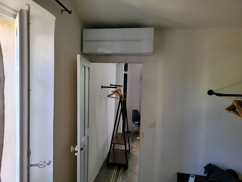 Climatisation et chauffage d'un vieux mas sur la commune d'Oppède dans le Vaucluse