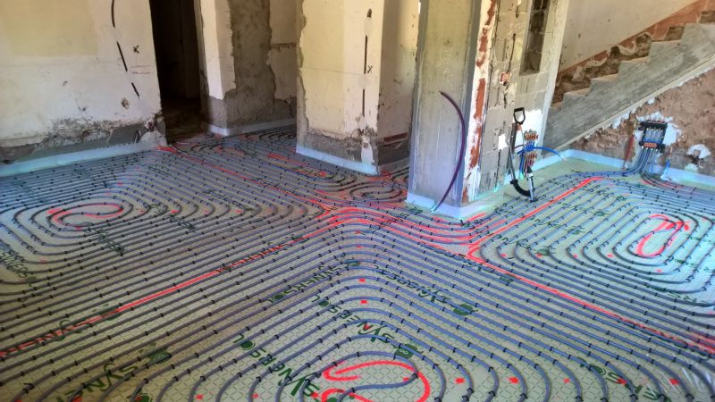 installation de chauffage par le sol à Roussillon