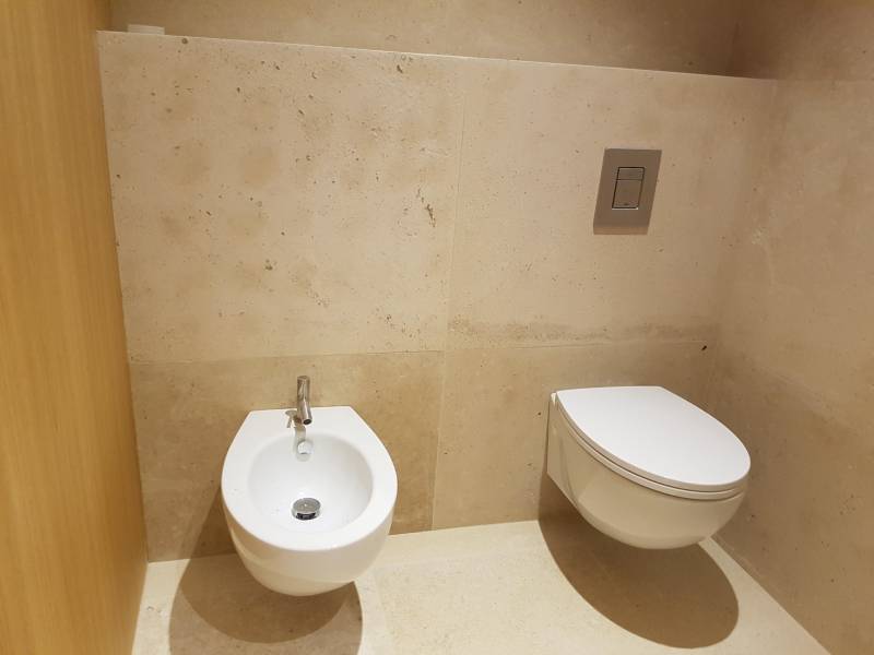 Wc et Bidet supendus gordes